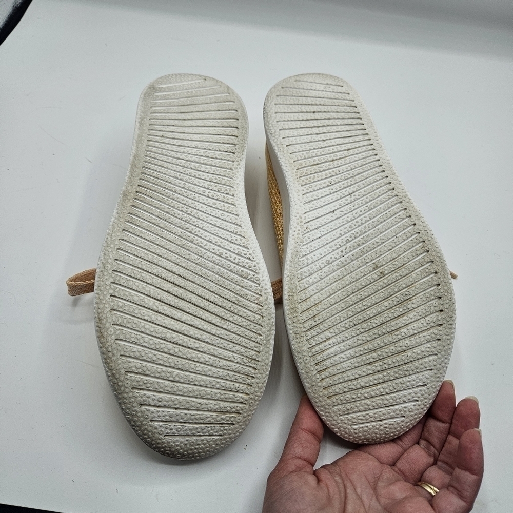 Allbirds tennis shoes size 8 - Picture 7 of 11